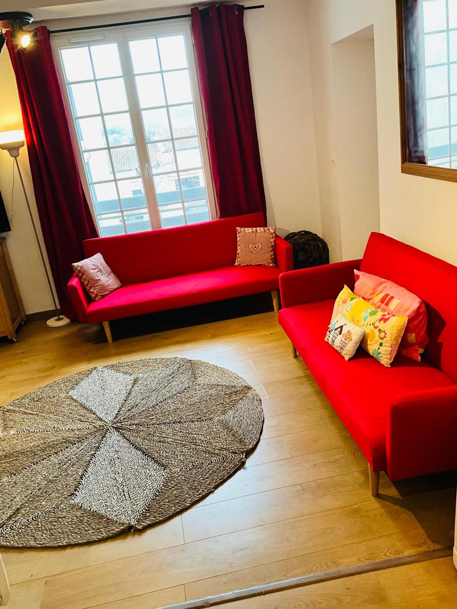 No 14 , 15 Meters Plein Centre Mirepoix Apartment Tres Calme Netflix ,Terrace Sleeps 4 70 M2 Esterno foto